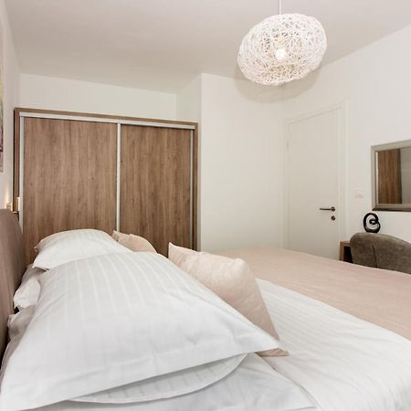 Utopia Apartments Split Extérieur photo